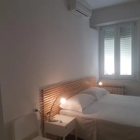 Casa de hóspedes Parfumerie 5 Terre 3*