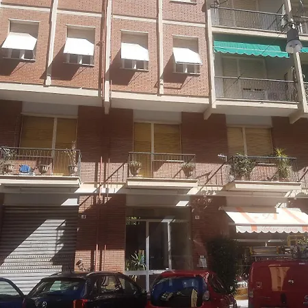 Parfumerie 5 Terre Guest house 3*